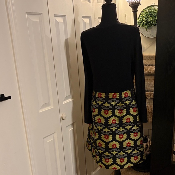 Traffic People Black Dress with Floral Pattern - Picture 2 of 8